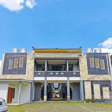 Super Oyo 91495 Hotel Indah Residence Denpasar  Exterior photo